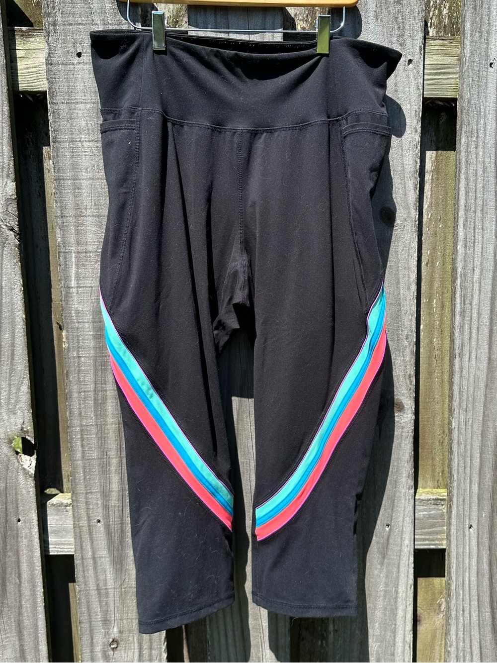 LIVI High-Rise Recycled LIVI Soft Capri Legging